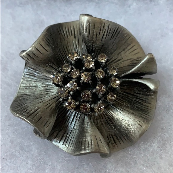 Brooch or Pendant Metal Flower - Picture 1 of 5